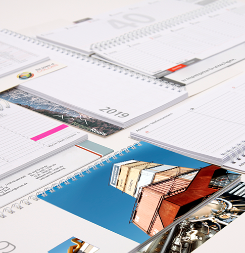 Tischquerkalender klassisch individuell gestalten