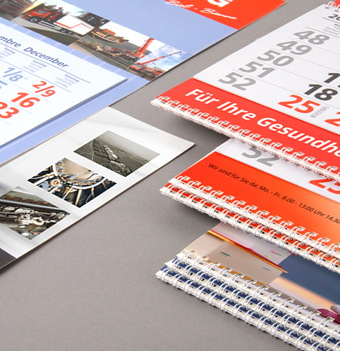 Werbekalender mit einigen Monaten in der Übersicht