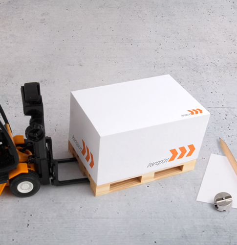 Notizklötze auf Mini-Holzpalette bedruckt